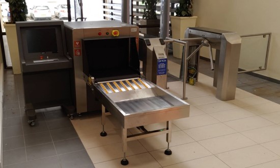 JC6040 X ray Baggage Scanner In Government Building